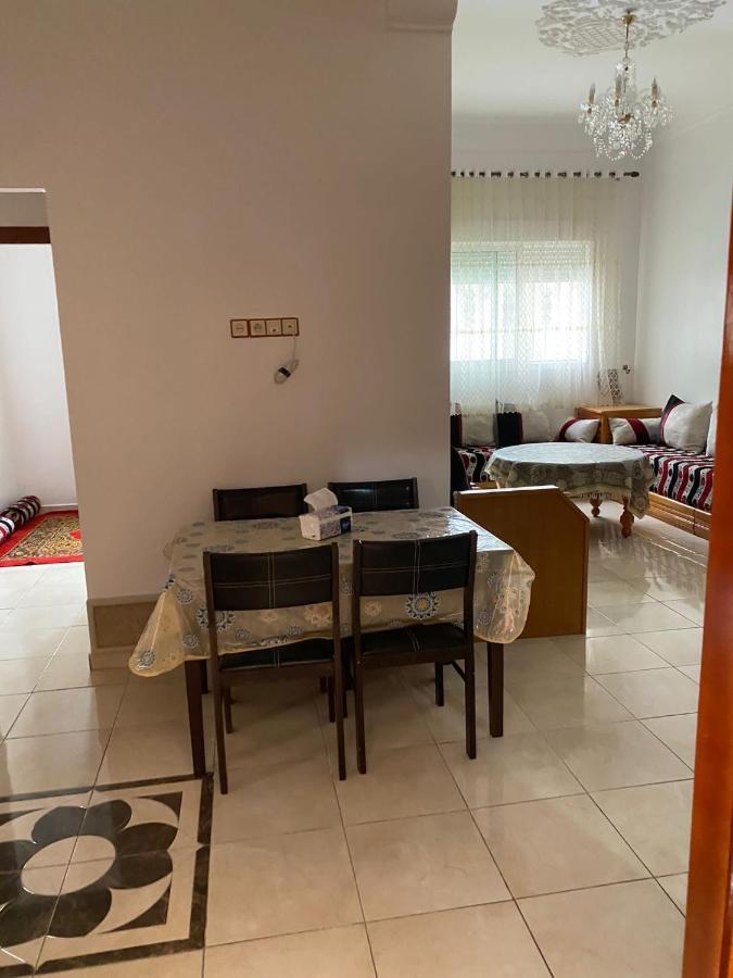 Appartement Martil 3 Chambres Proche De Centre Ville 5Mn A Pied Et La Plage 10Mn A Pied Et 10Mn De Aeroport Tetouan En Voiture Exterior foto