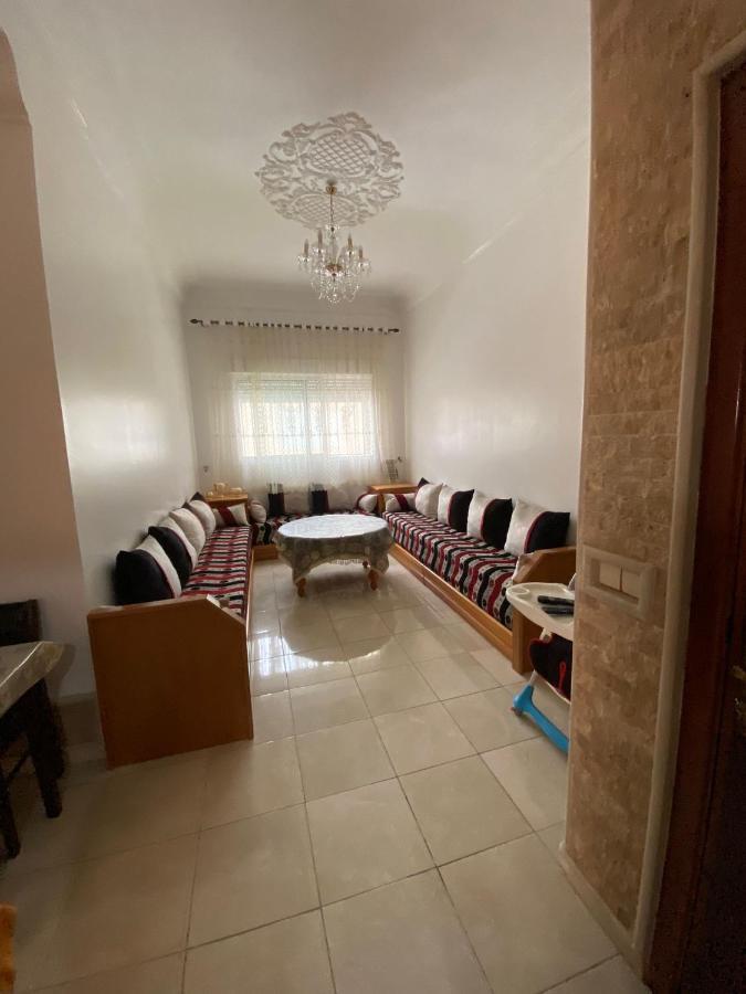 Appartement Martil 3 Chambres Proche De Centre Ville 5Mn A Pied Et La Plage 10Mn A Pied Et 10Mn De Aeroport Tetouan En Voiture Exterior foto