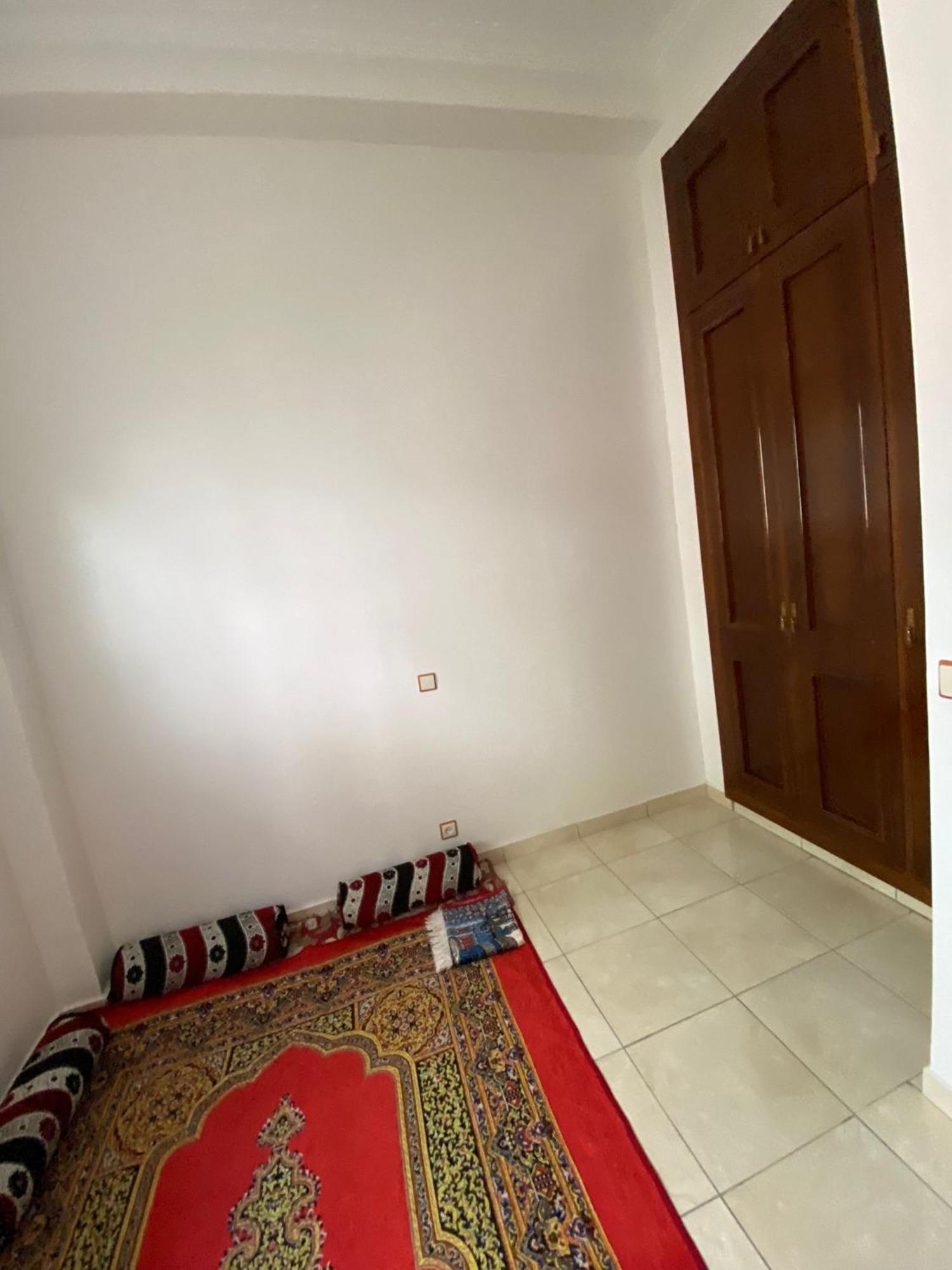 Appartement Martil 3 Chambres Proche De Centre Ville 5Mn A Pied Et La Plage 10Mn A Pied Et 10Mn De Aeroport Tetouan En Voiture Exterior foto